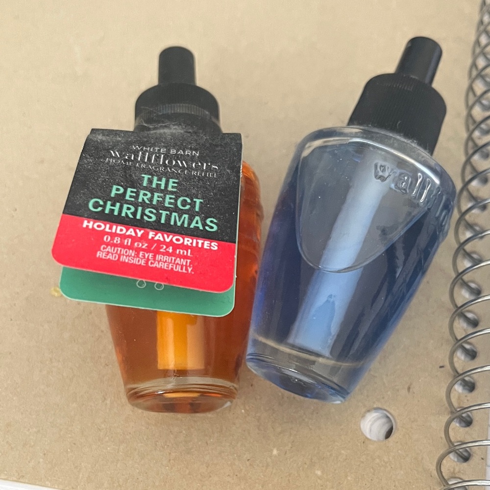 White Barn Amber & Navy Wallflower Fragrance Refills